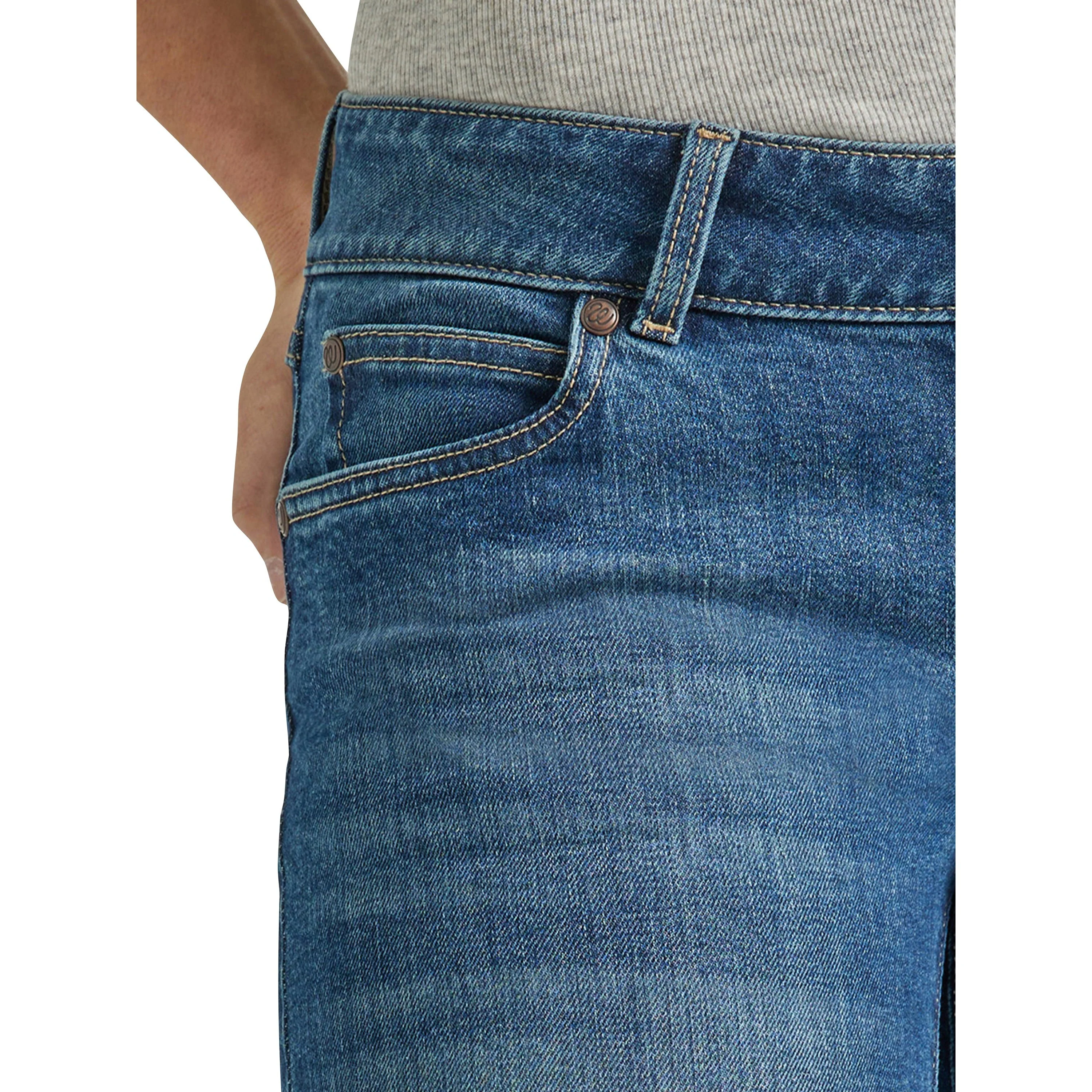 Wrangler Women's Retro Sadie Low Rise Bootcut Jeans - Faithlyn - Image 4