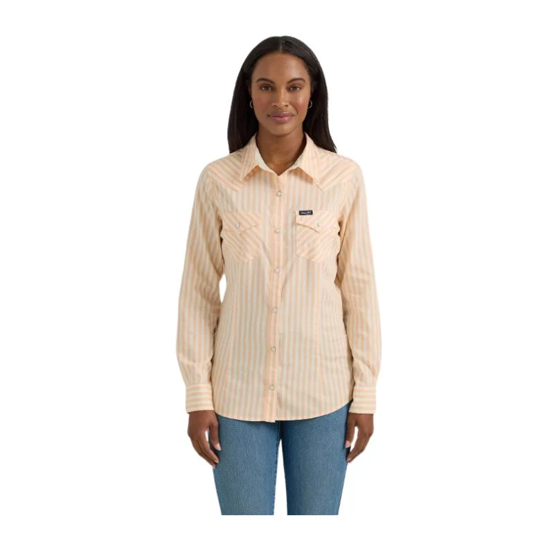 Wrangler Women's Long Sleeve Retro Western Dress Shirt- Pink